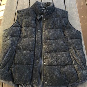 Roz & Ali Black Lace Puffy Vest
